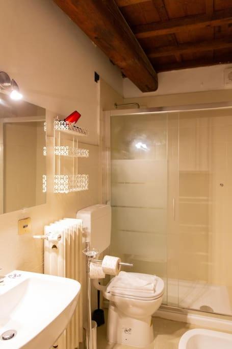 Charming 1Br Apartment Флоренция Екстериор снимка