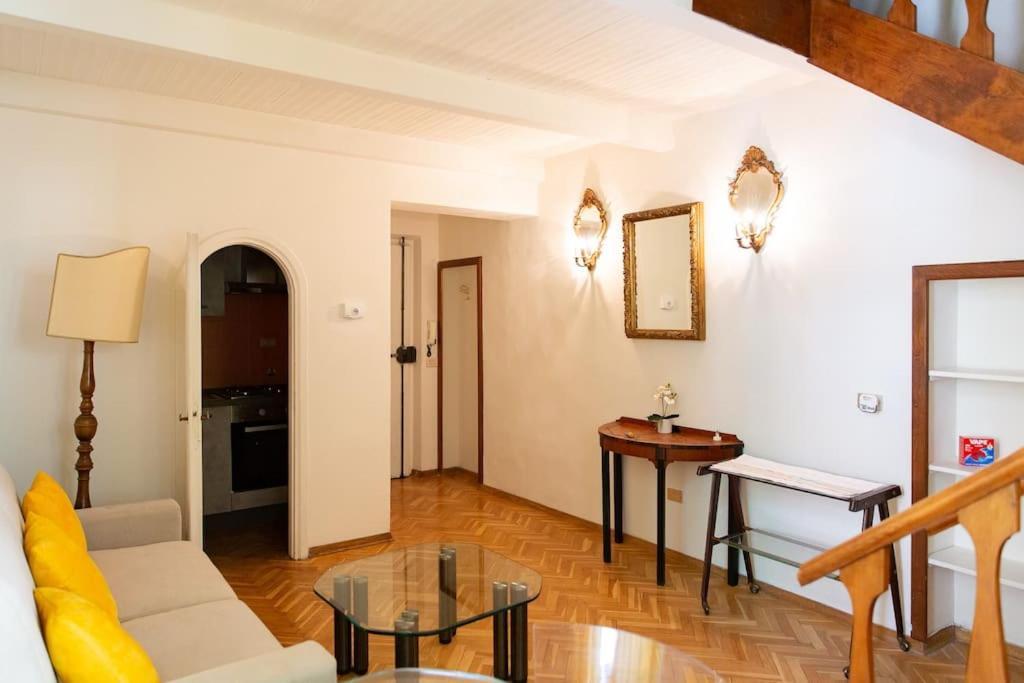 Charming 1Br Apartment Флоренция Екстериор снимка