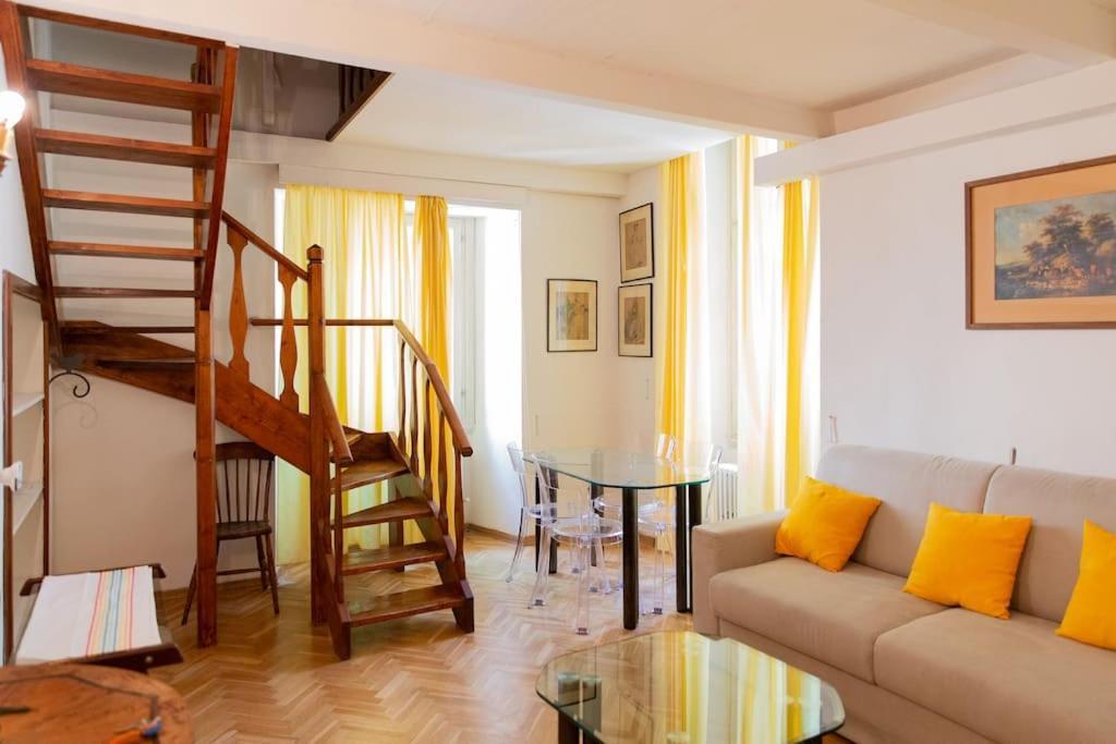 Charming 1Br Apartment Флоренция Екстериор снимка